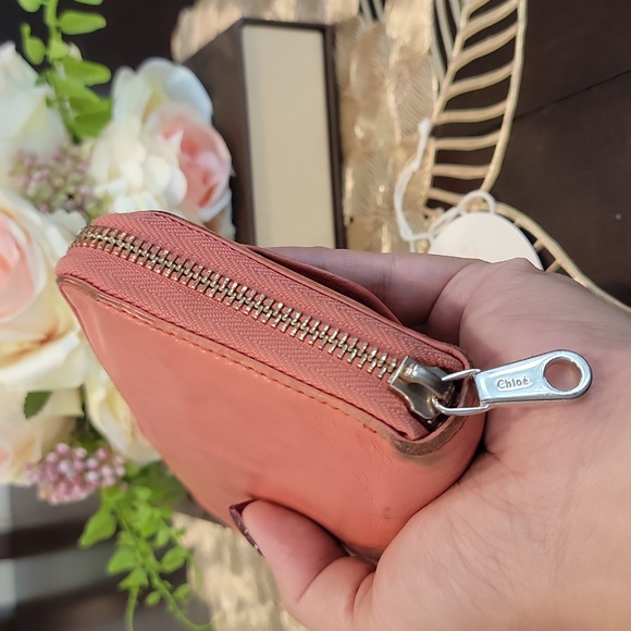 Authentic Chloe zippy wallet - Picture 3 of 10